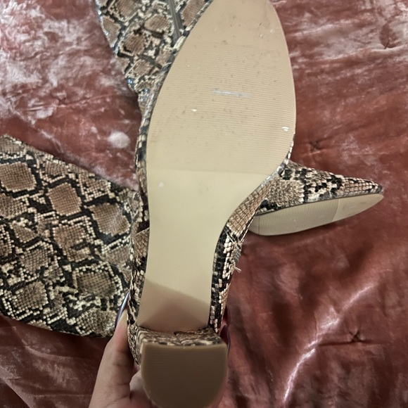 Elegant Snakeskin Heeled Boots - Madden NYC - Picture 4 of 4